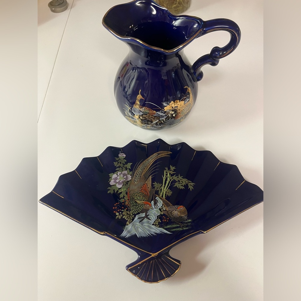 Elegant Blue Ceramic Pitcher and Fan-Shaped Dish Set
